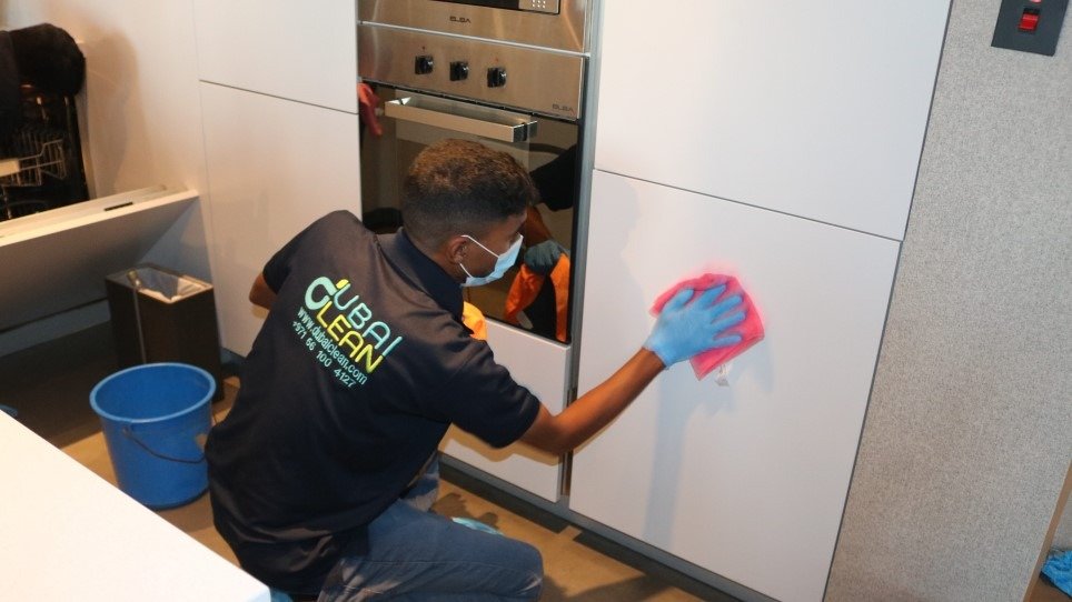 kitchen deep cleaning in dubai
